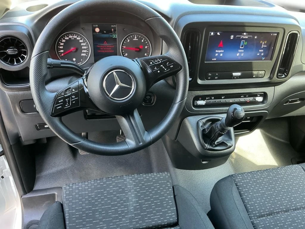 Mercedes-Benz-Vito 116-image-8