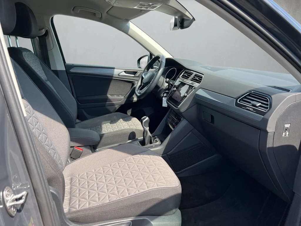 Volkswagen Tiguan 1.5 TSI Life *Navi*APP*Kamera*AHK*