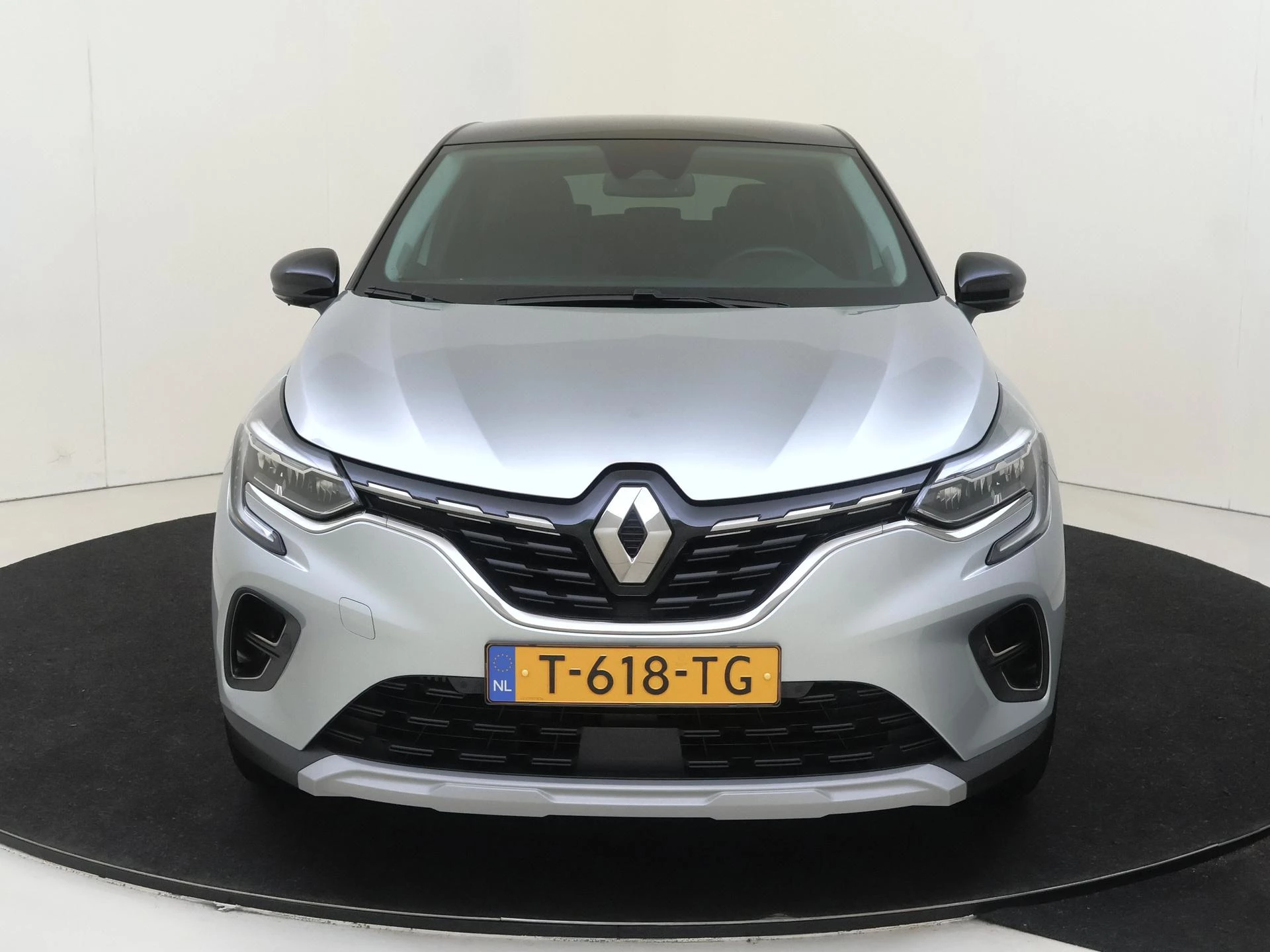 Renault-Captur-image-5
