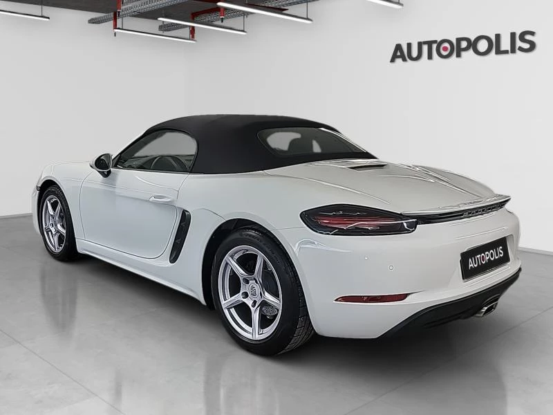 Porsche-718-image-13