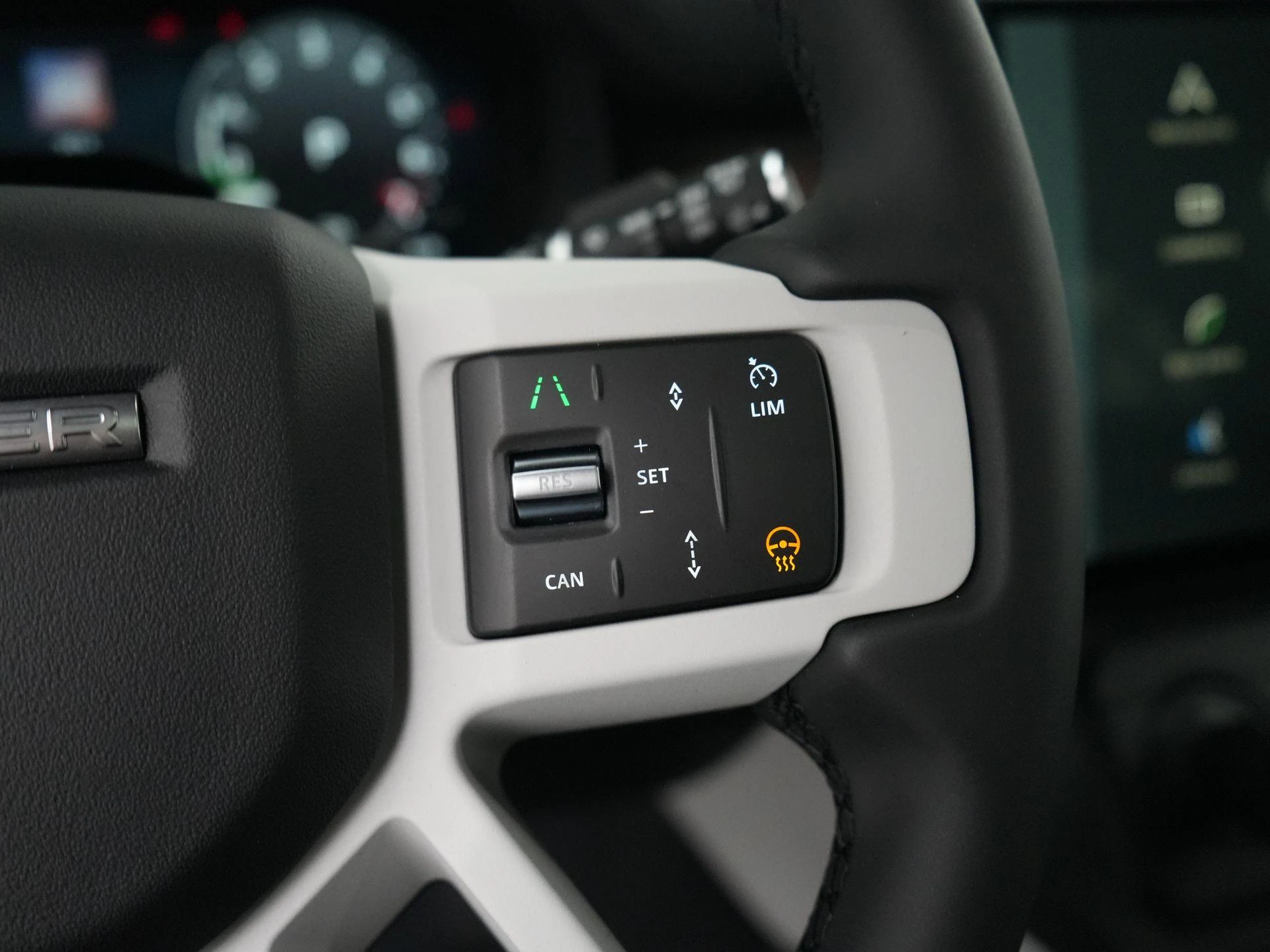 Land Rover-Defender-image-14