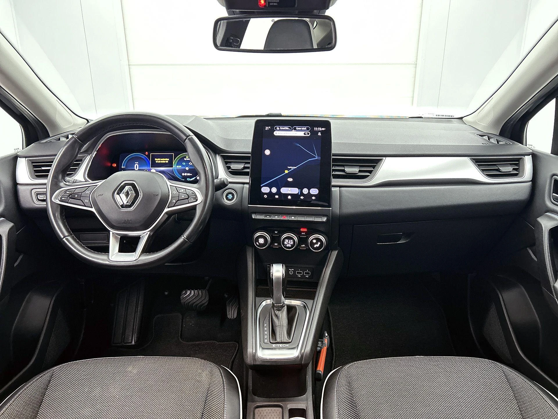 Renault-Captur-image-22