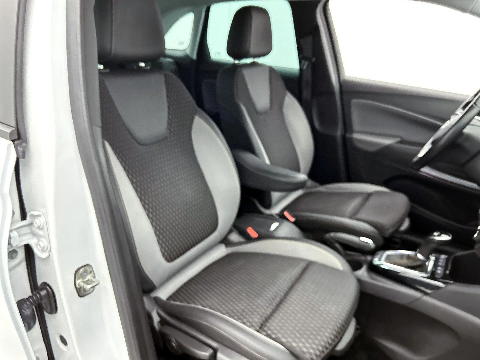 Opel-Crossland X-image-41