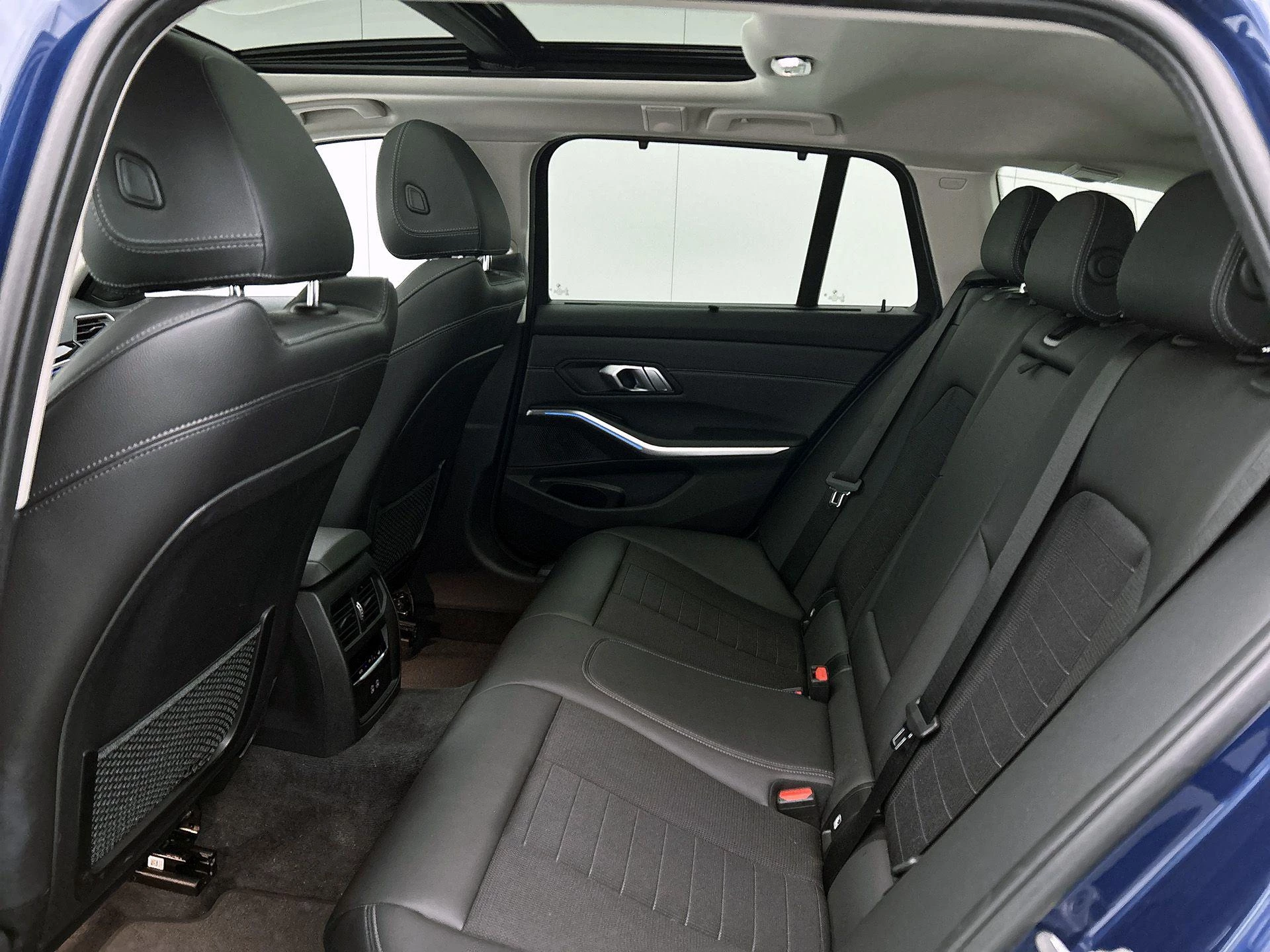 BMW-3 Serie-image-25