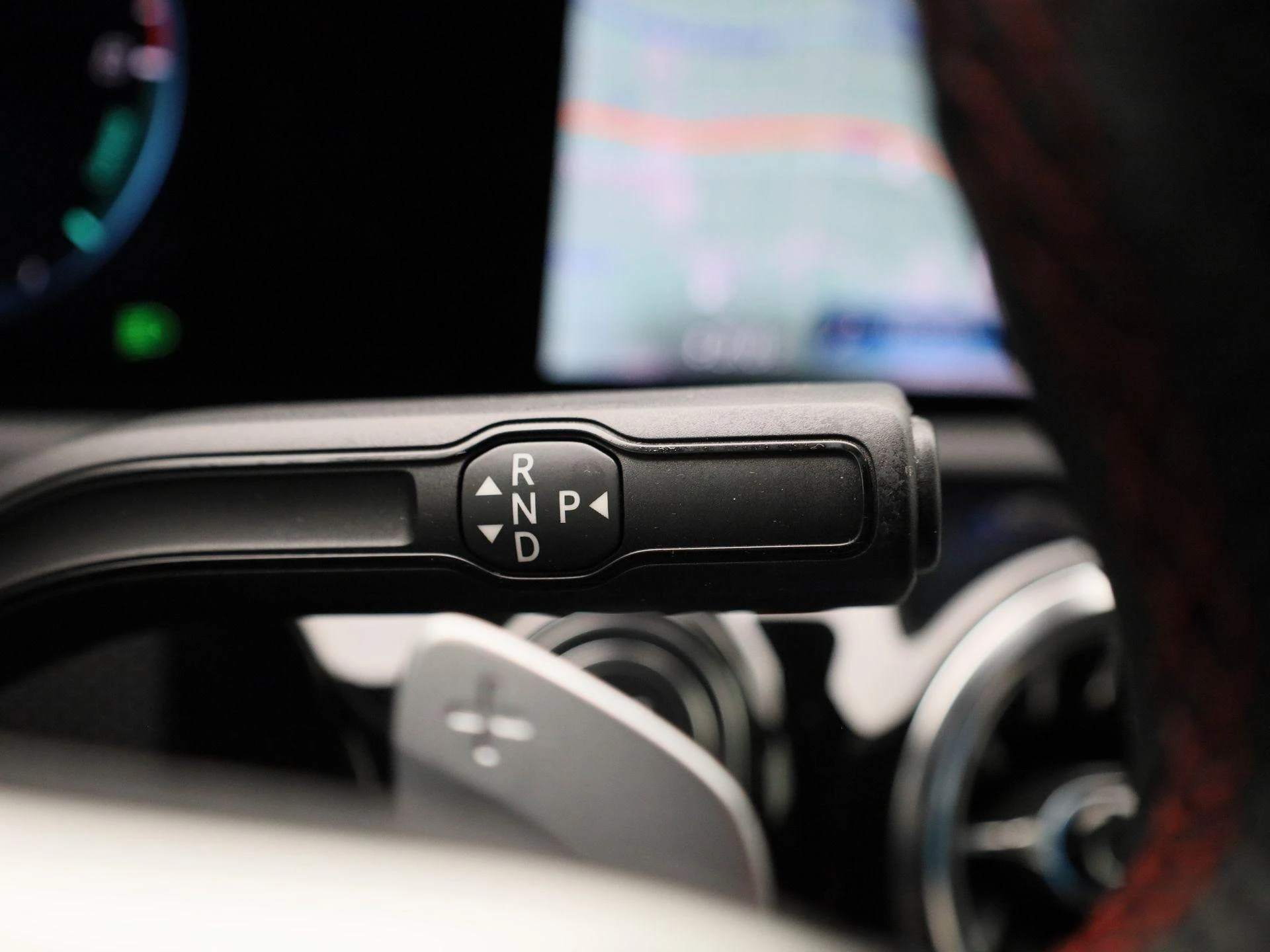 Mercedes-Benz-CLA-image-22
