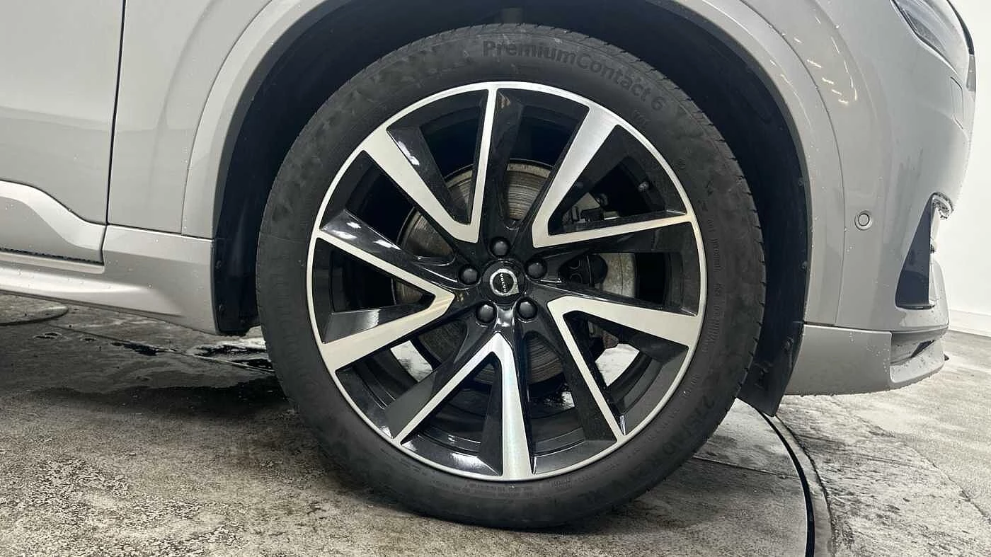 Volvo-XC90-image-10