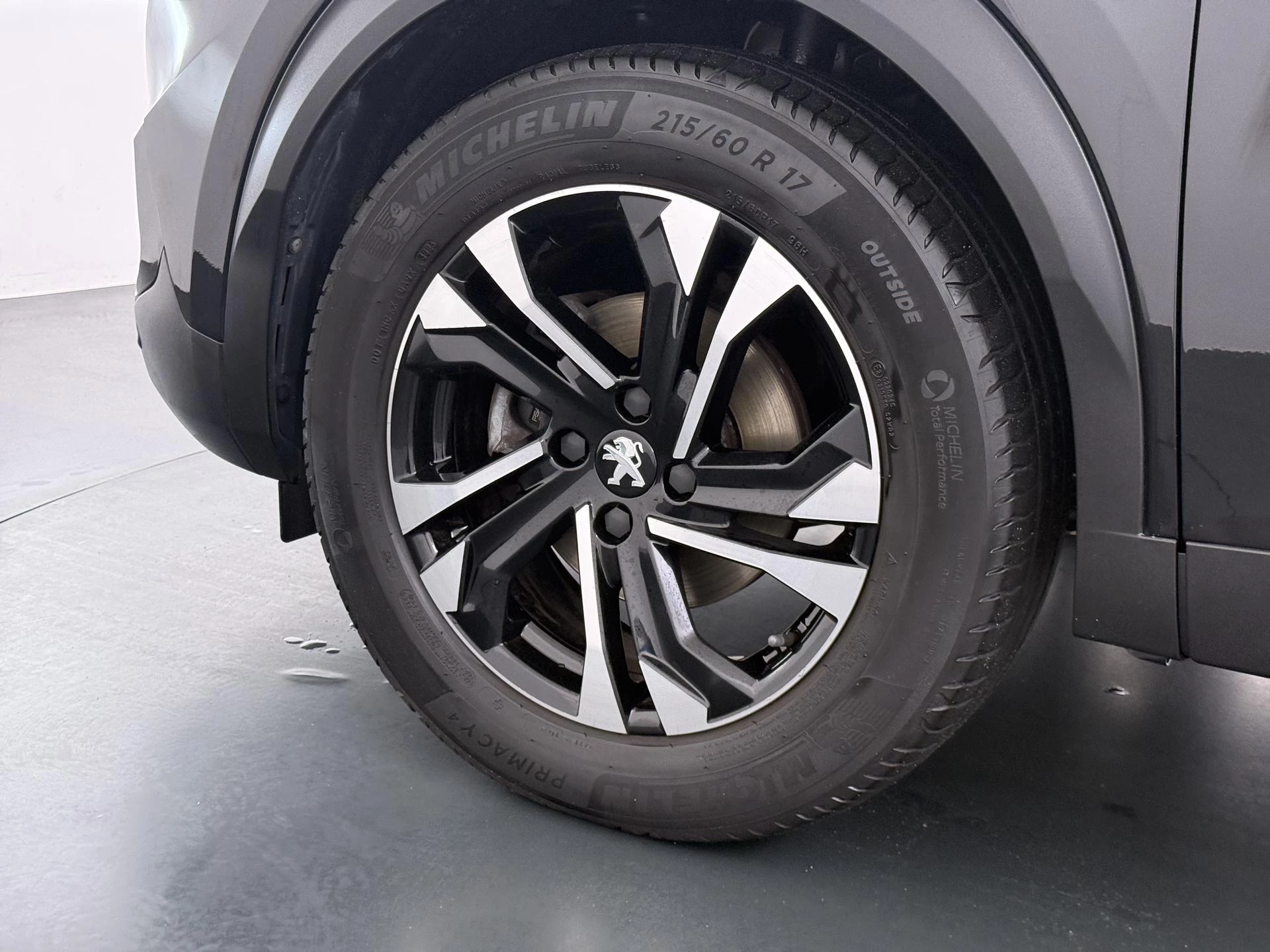 Peugeot-2008-image-11