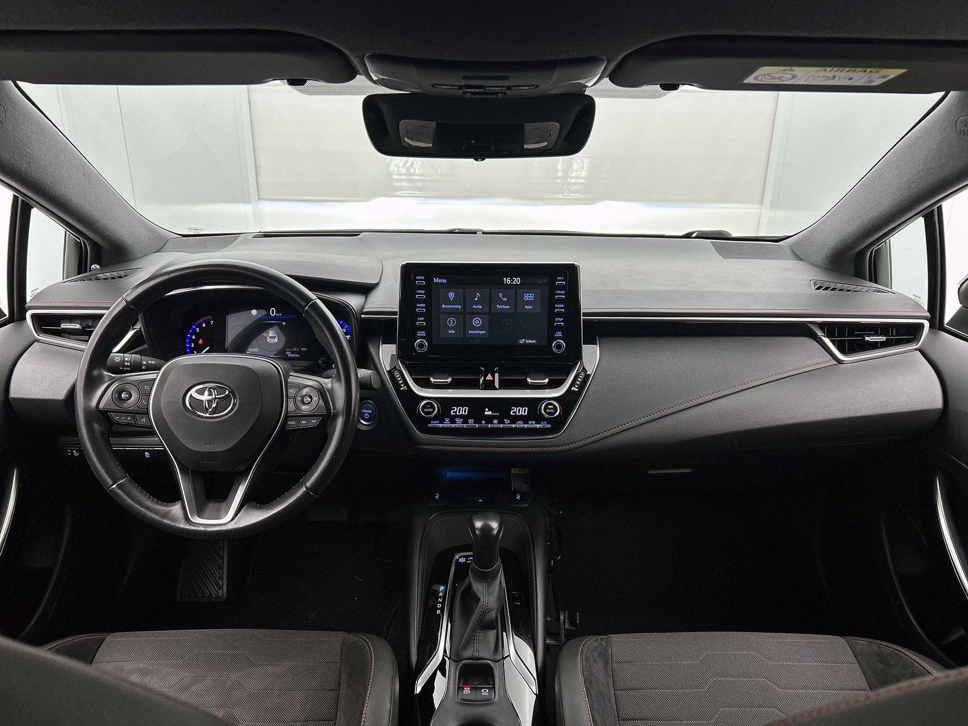 Toyota-Corolla-image-21