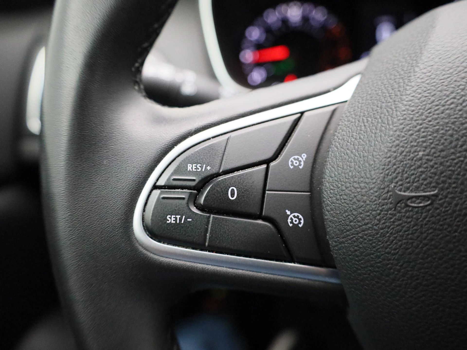 Renault-Mégane Grand Tour-image-21