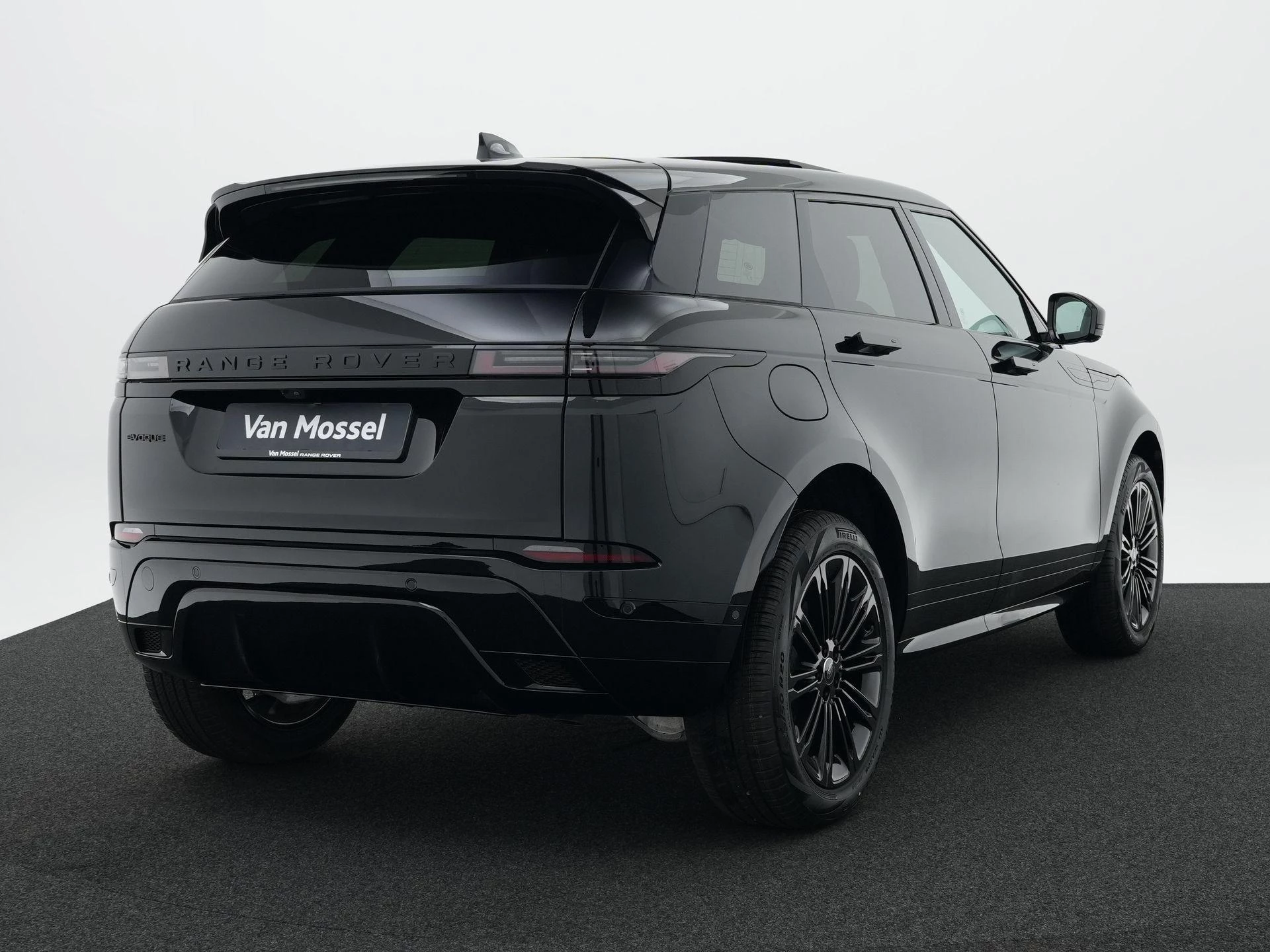 Land Rover-Range Rover Evoque-image-11