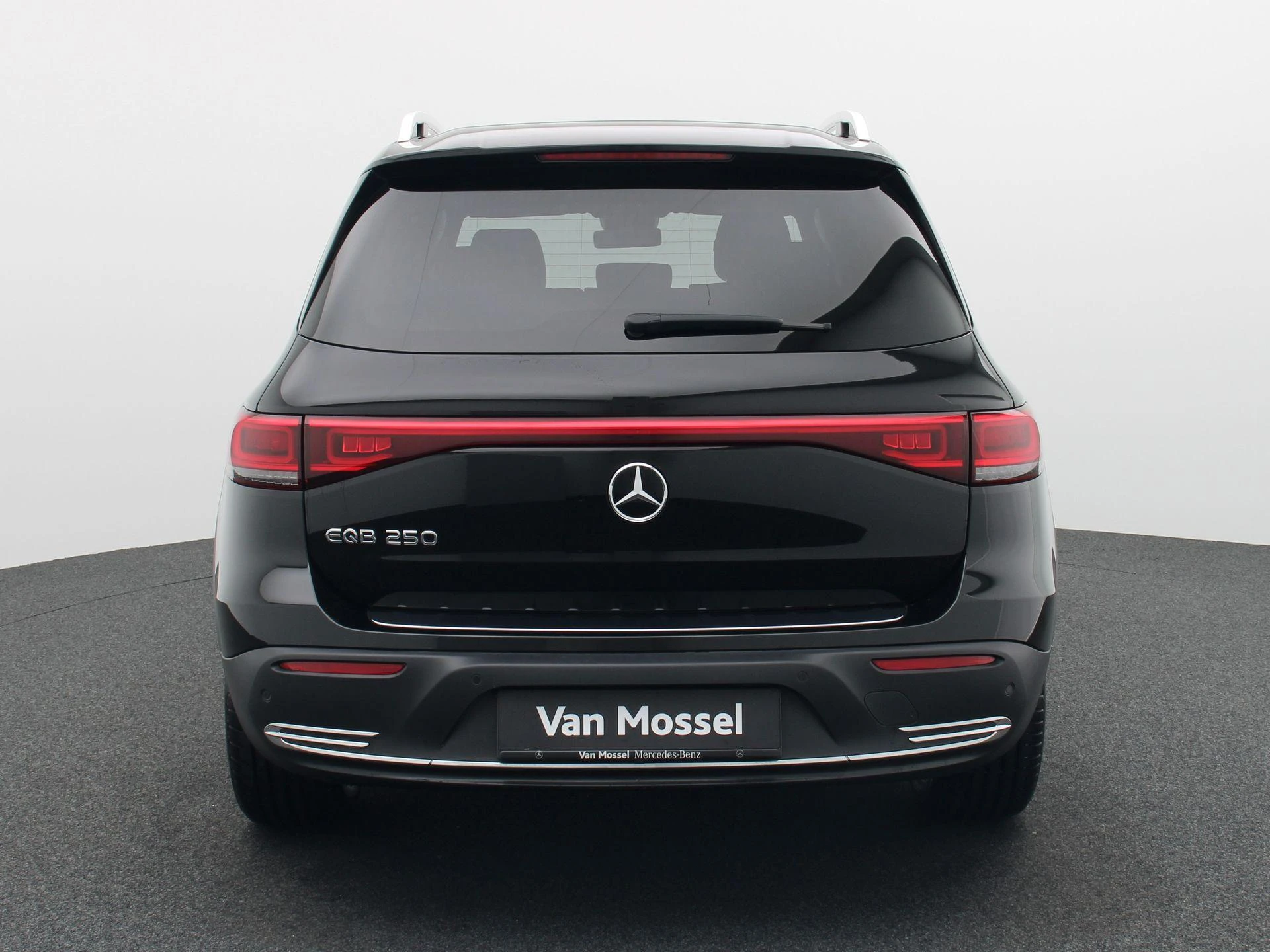 Mercedes-Benz EQB 250 Business Line