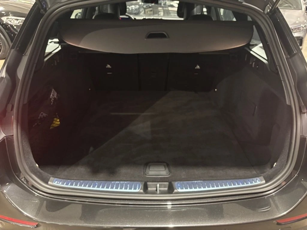 Mercedes-Benz-C-Klasse 300 d-image-13