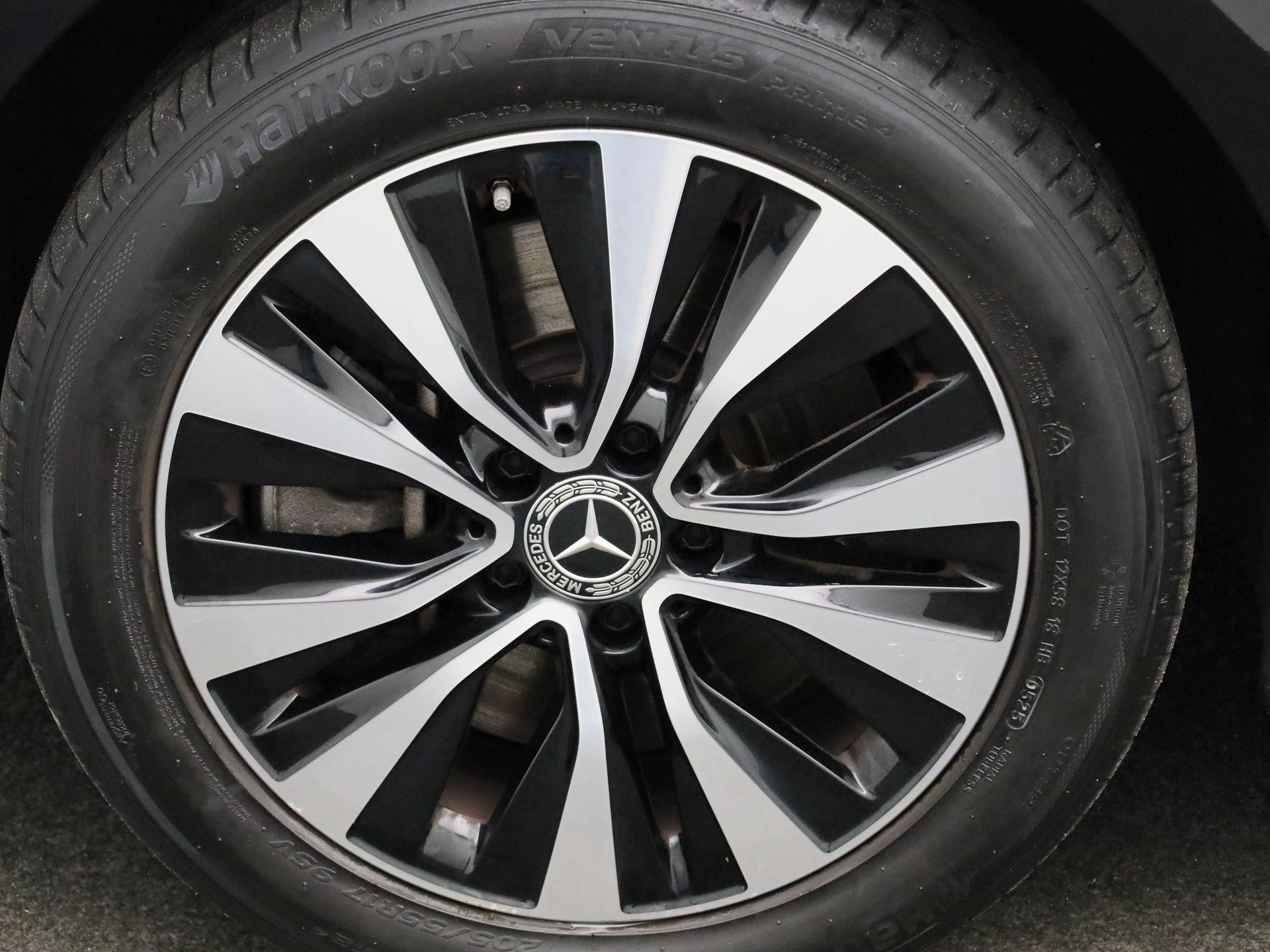 Mercedes-Benz A-Klasse 250 e Business Line