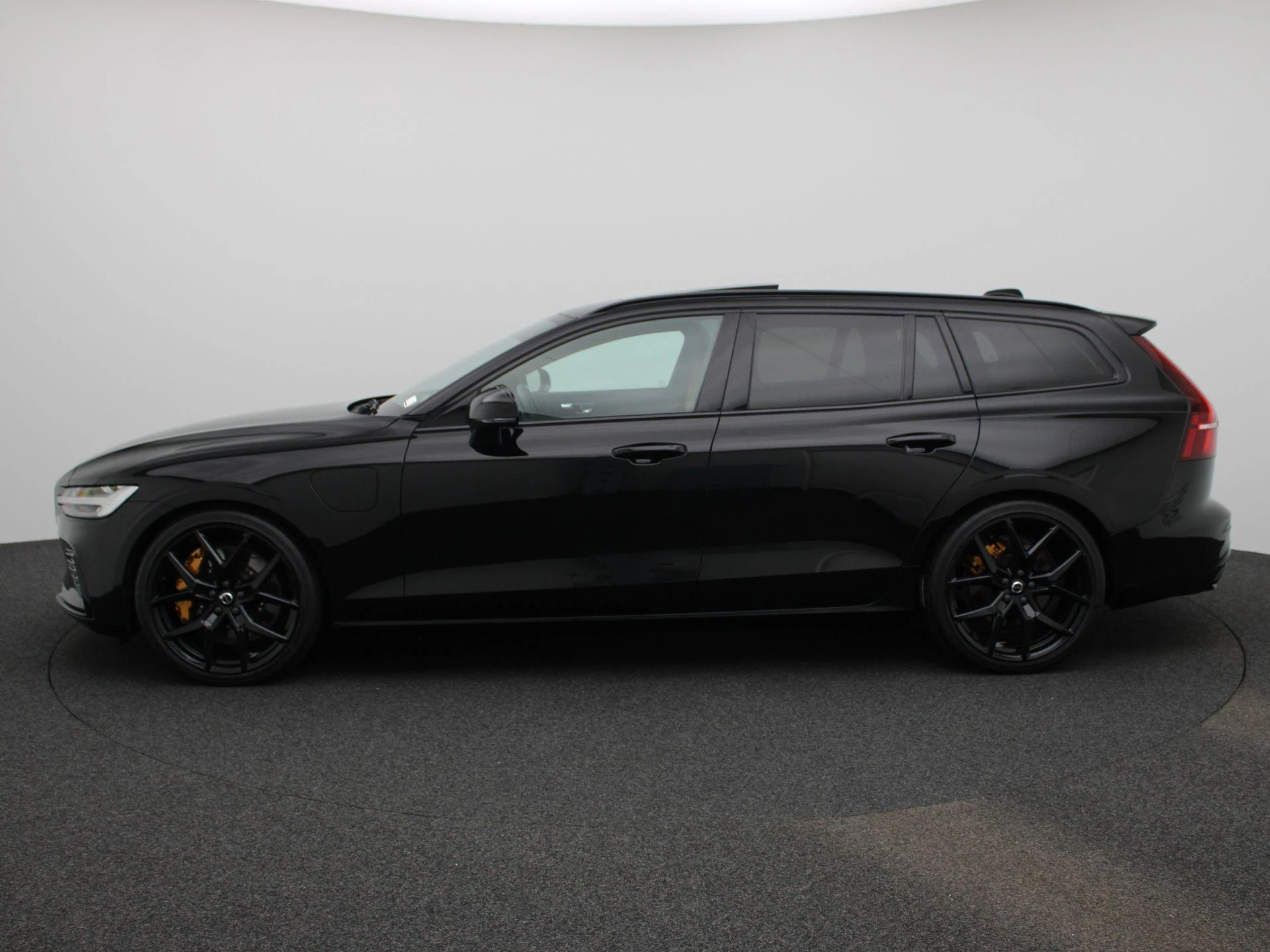 Volvo V60 2.0 T8 AWD Polestar Engineered