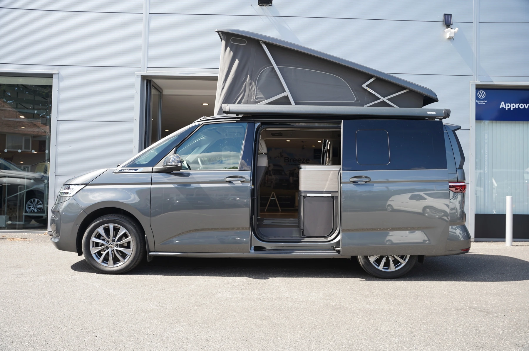 Volkswagen-California-image-22
