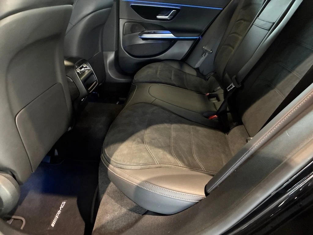 Mercedes-Benz-E-Klasse 200-image-9