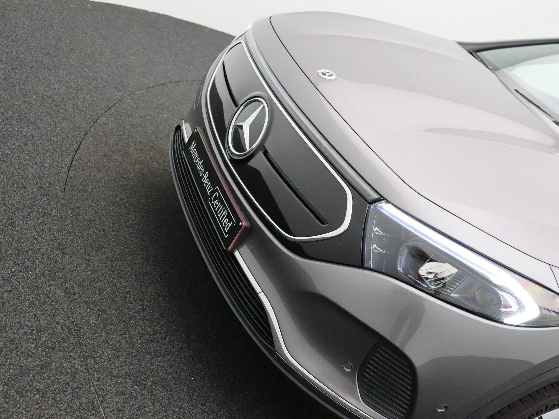 Mercedes-Benz-EQA-image-27