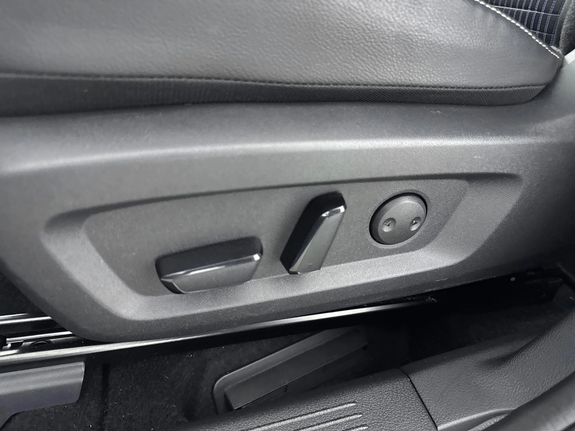 Nissan-QASHQAI-image-21