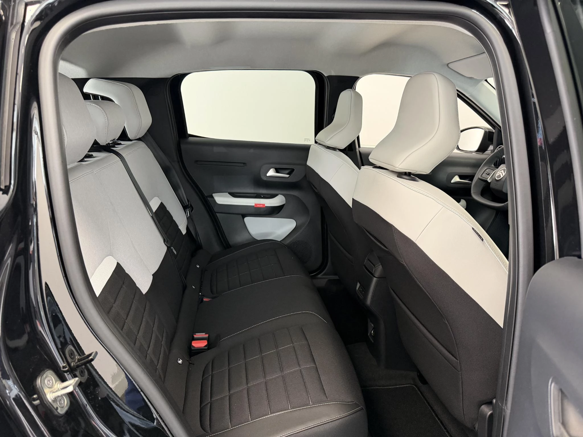 Citroën ë-C3 Max 113pk Comfort Range 44 kWh