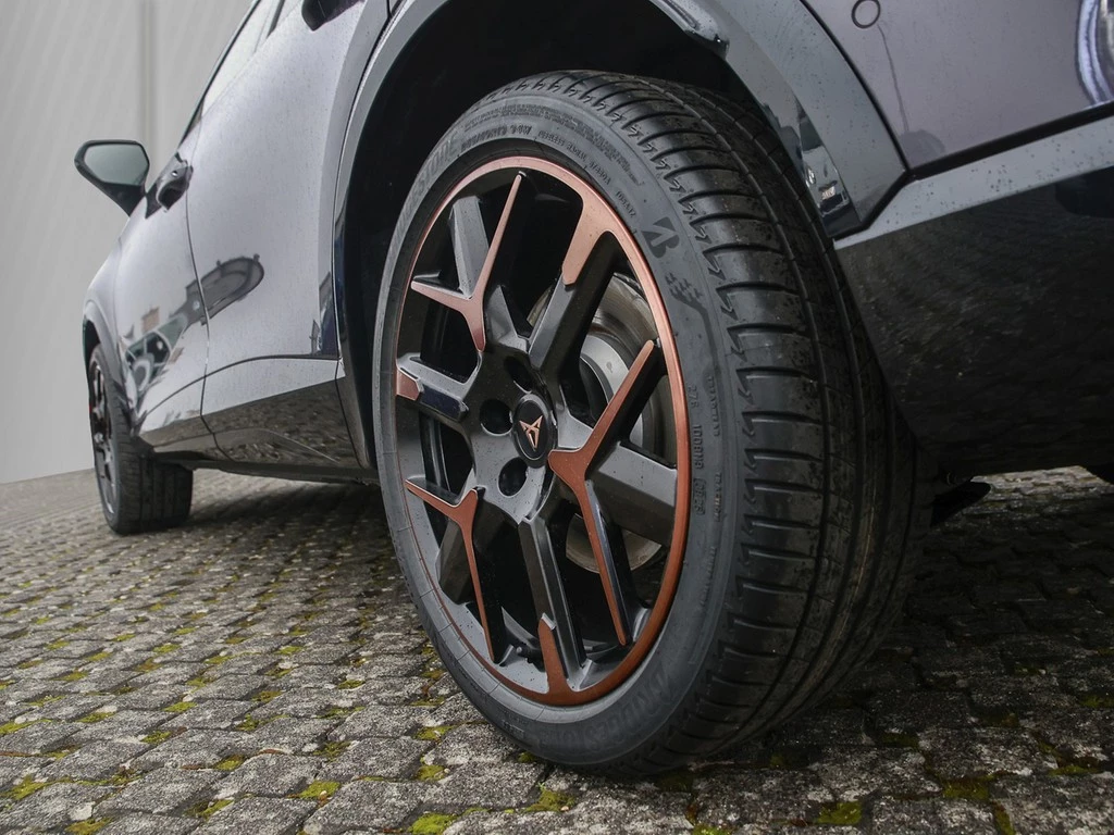 CUPRA Formentor VZ 2.0 TSI 195kW/265PS 7-Gang-DSG CAL