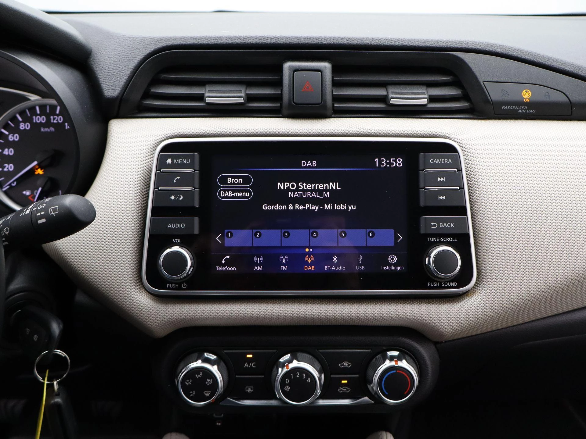 Nissan-Micra-image-15
