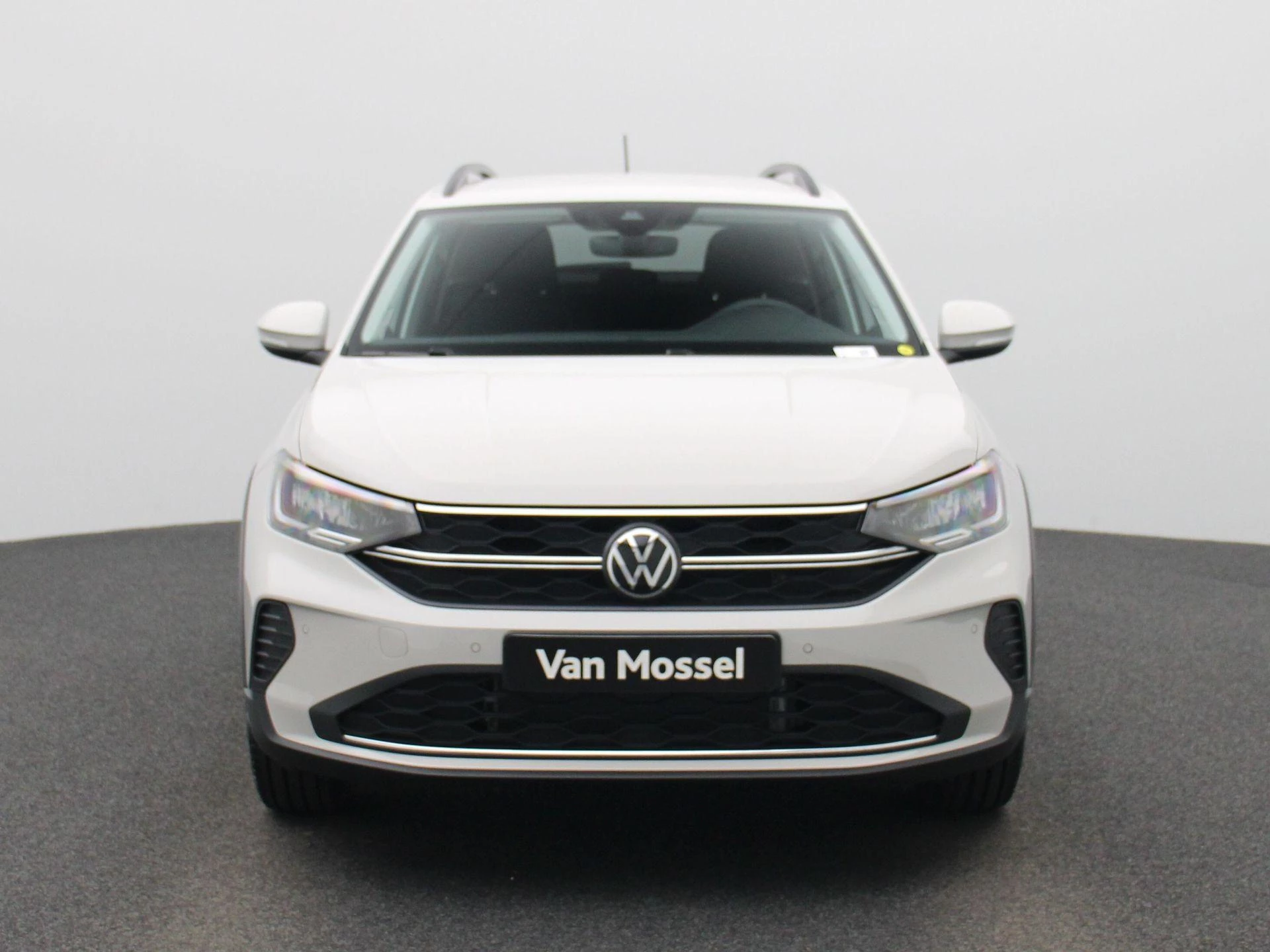 Volkswagen-Taigo-image-2