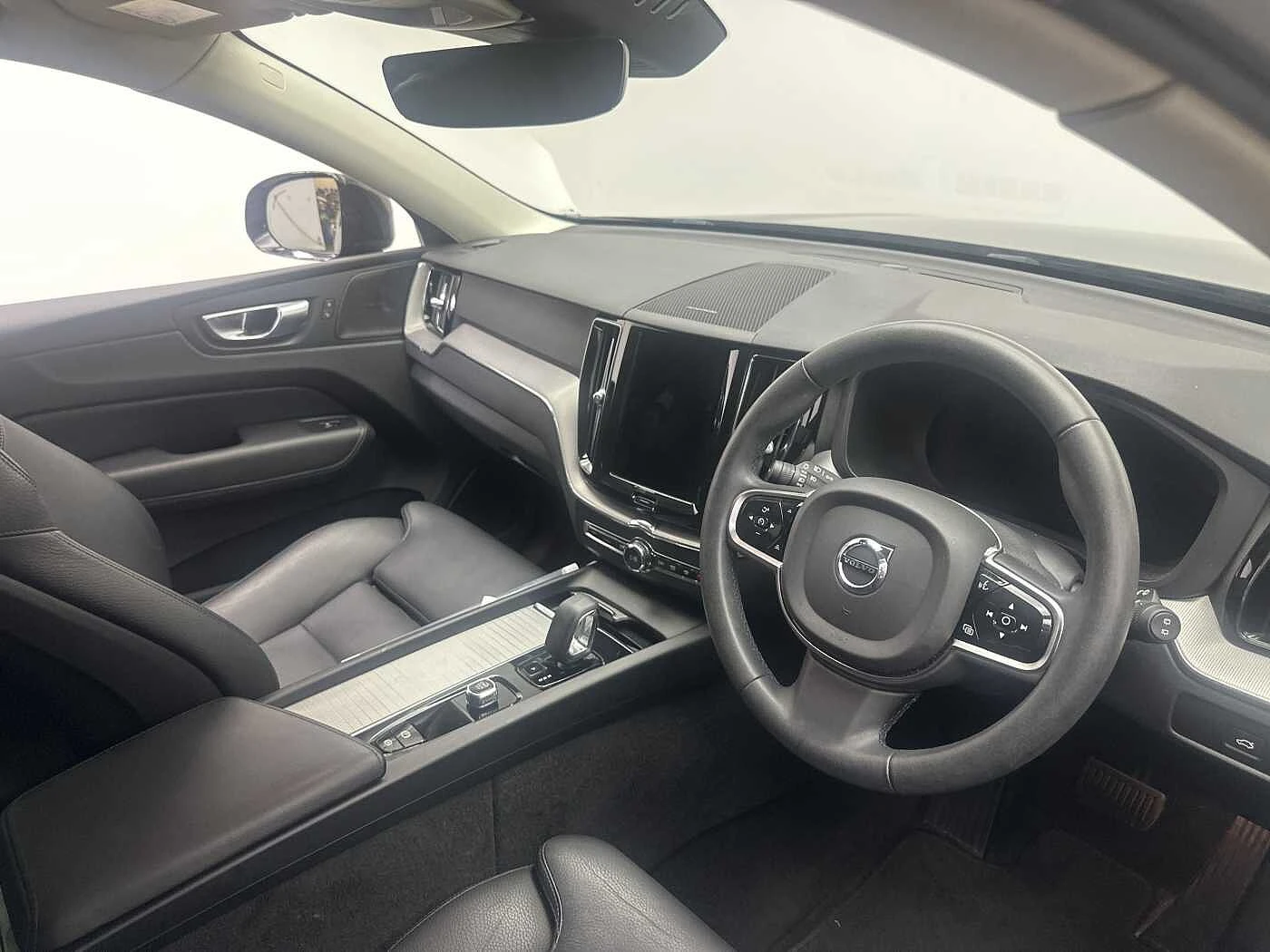Volvo-XC60-image-10