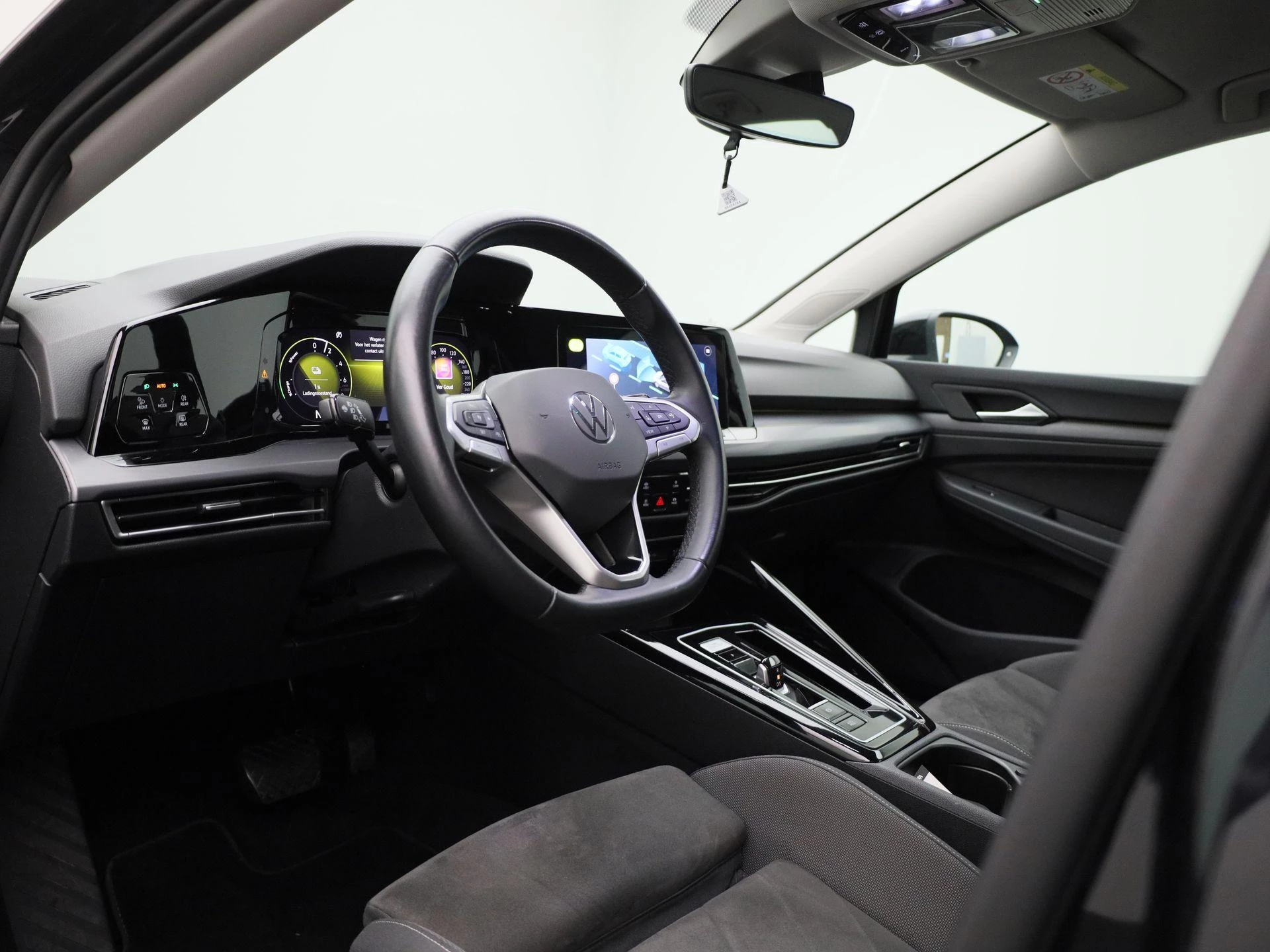 Volkswagen Golf VIII 1.4 eHybrid Style Business DSG