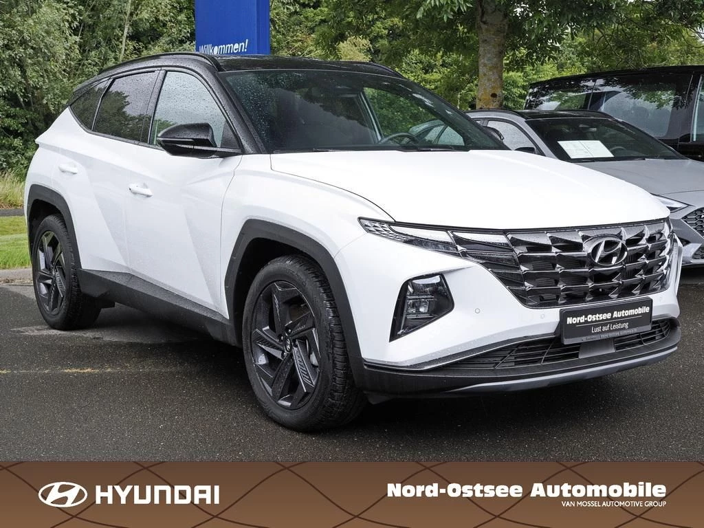 Hyundai Tucson 1.6 T-GDI ADVANTAGE 2WD SHZ LHZ NAVI LEDNX4 TUCSON 1.6 T-GDI ADVANTAGE 2WD SHZ LHZ NAVI LED