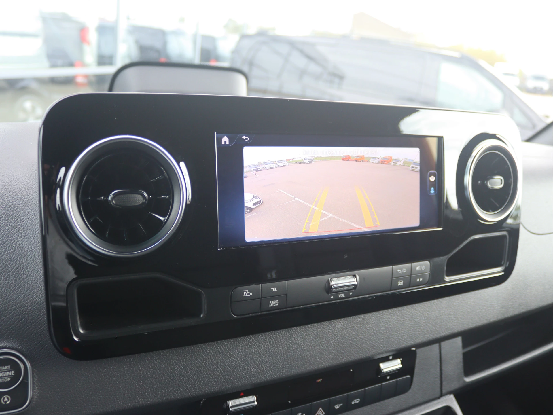 Mercedes-Benz-Sprinter-image-9