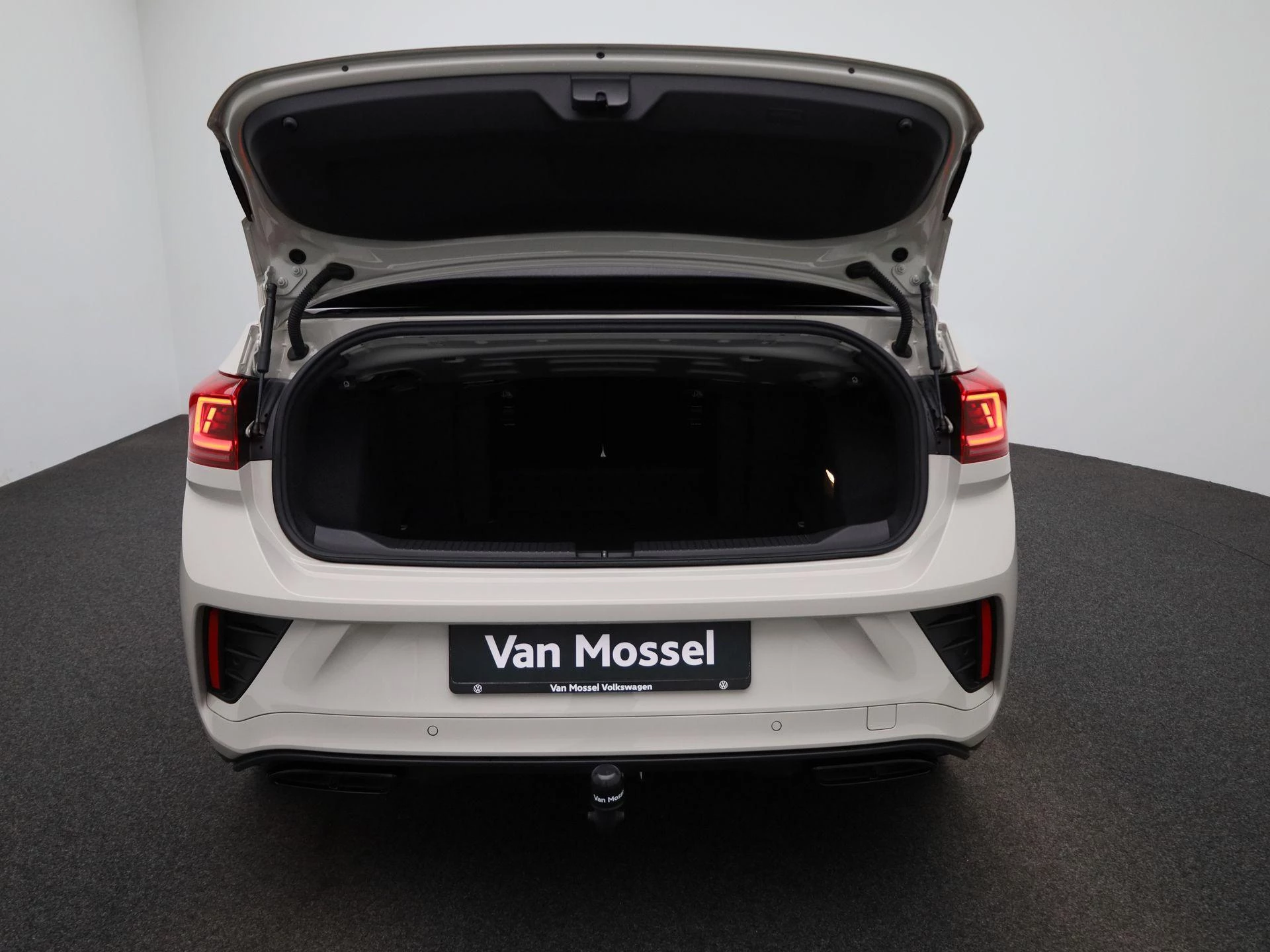 Volkswagen T-Roc Cabrio 1.5 TSI R-Line 150 PK|