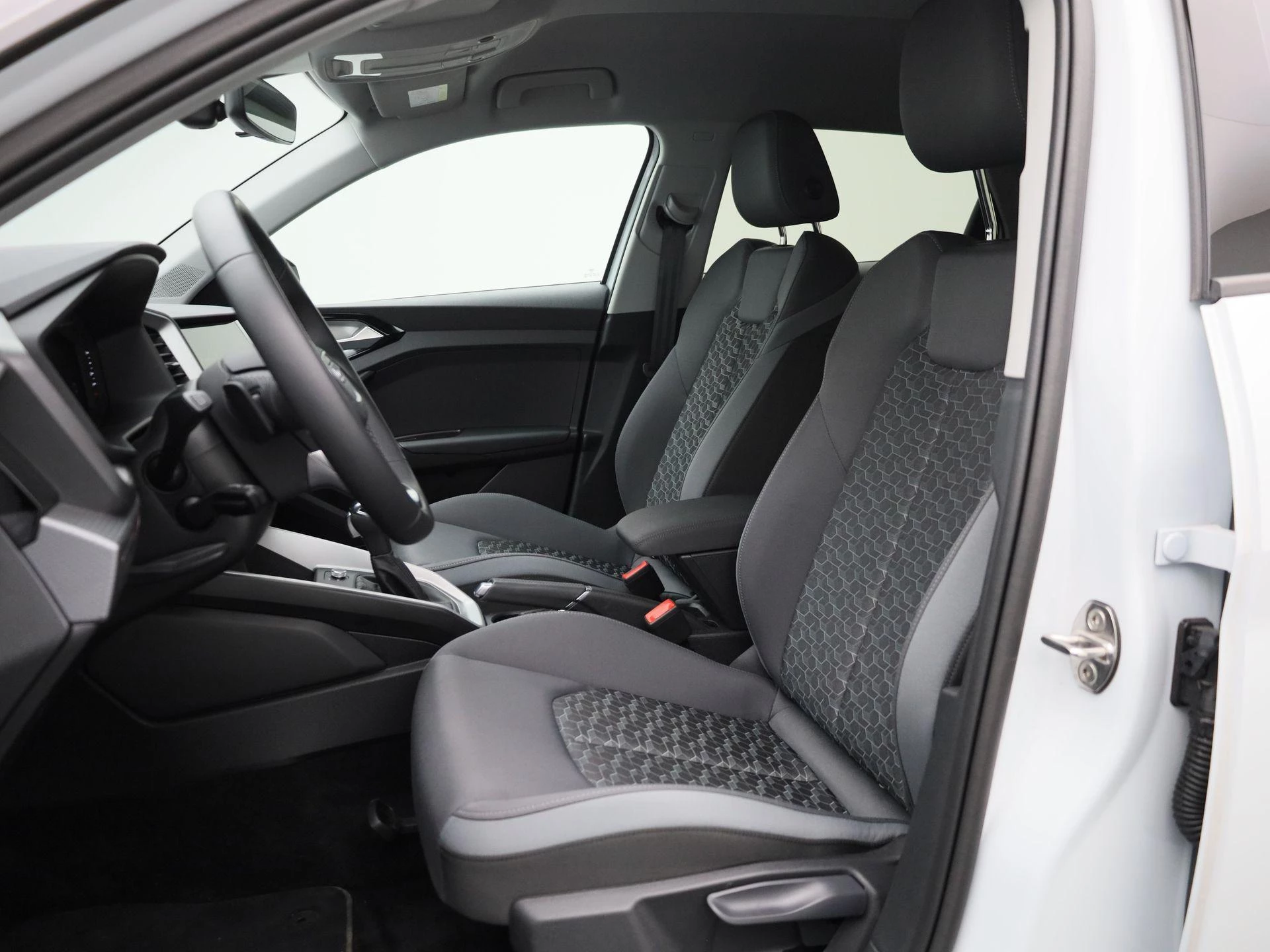 Audi-A1 Sportback-image-9