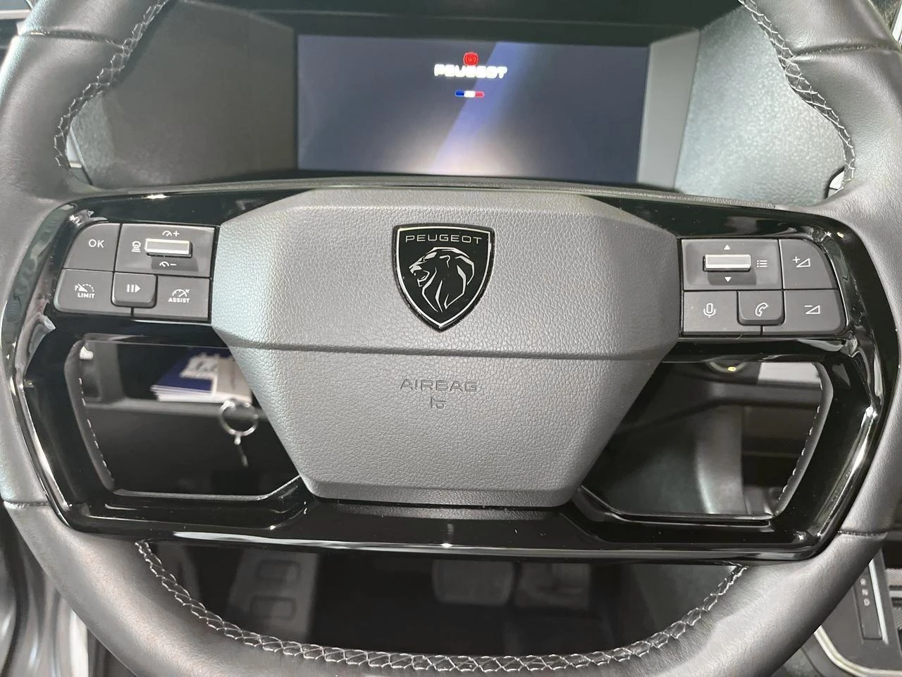 Peugeot-Expert-image-12