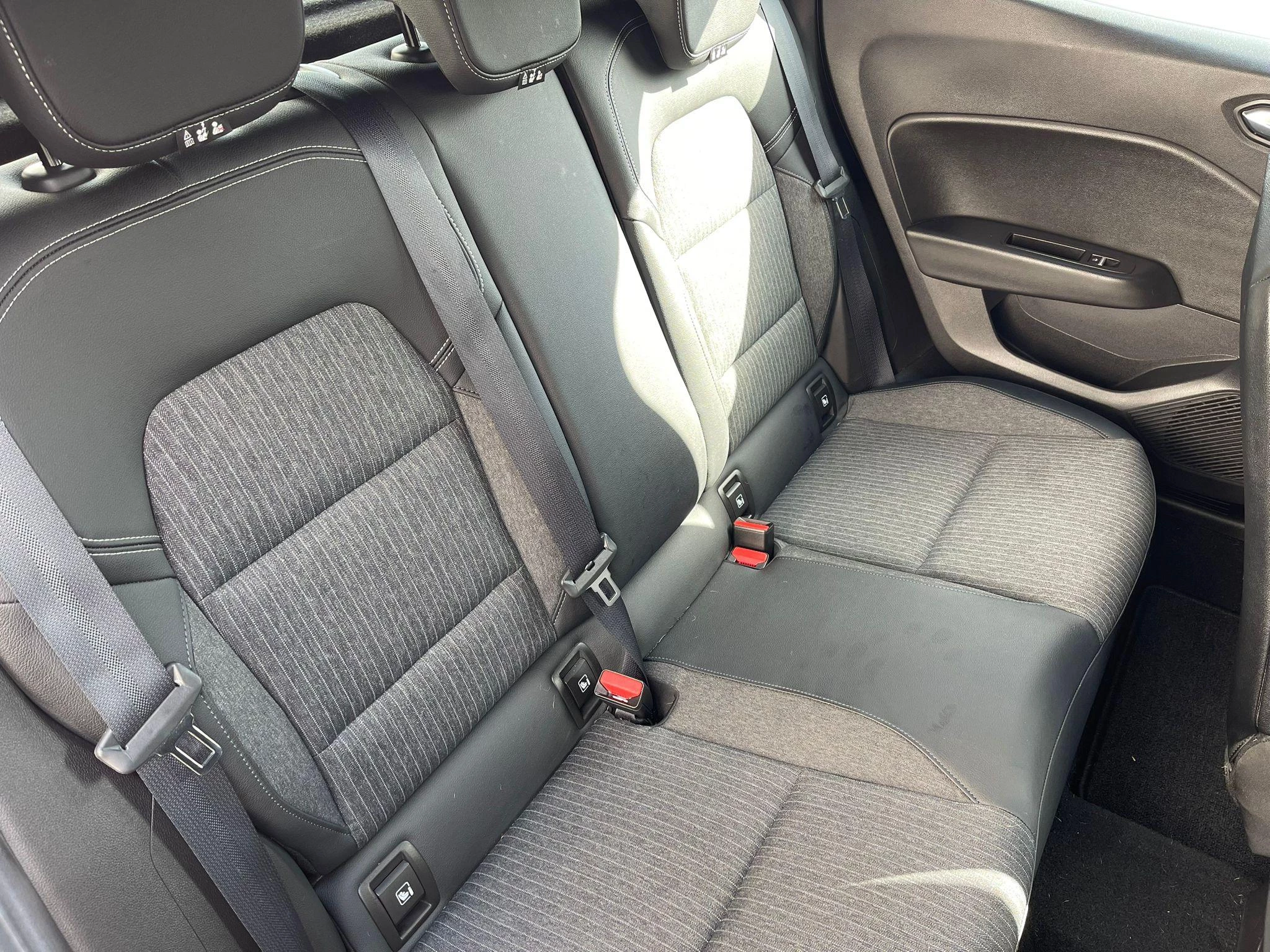 Renault Clio TCe 100 Intens