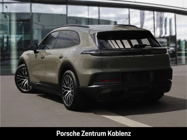 Porsche Cayenne Electric -