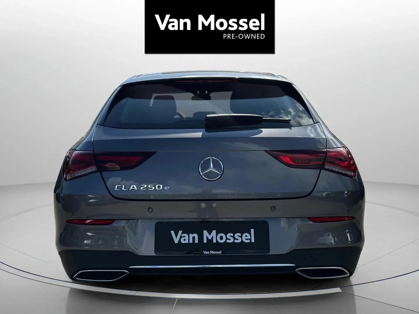 Mercedes-Benz-CLA-image-6