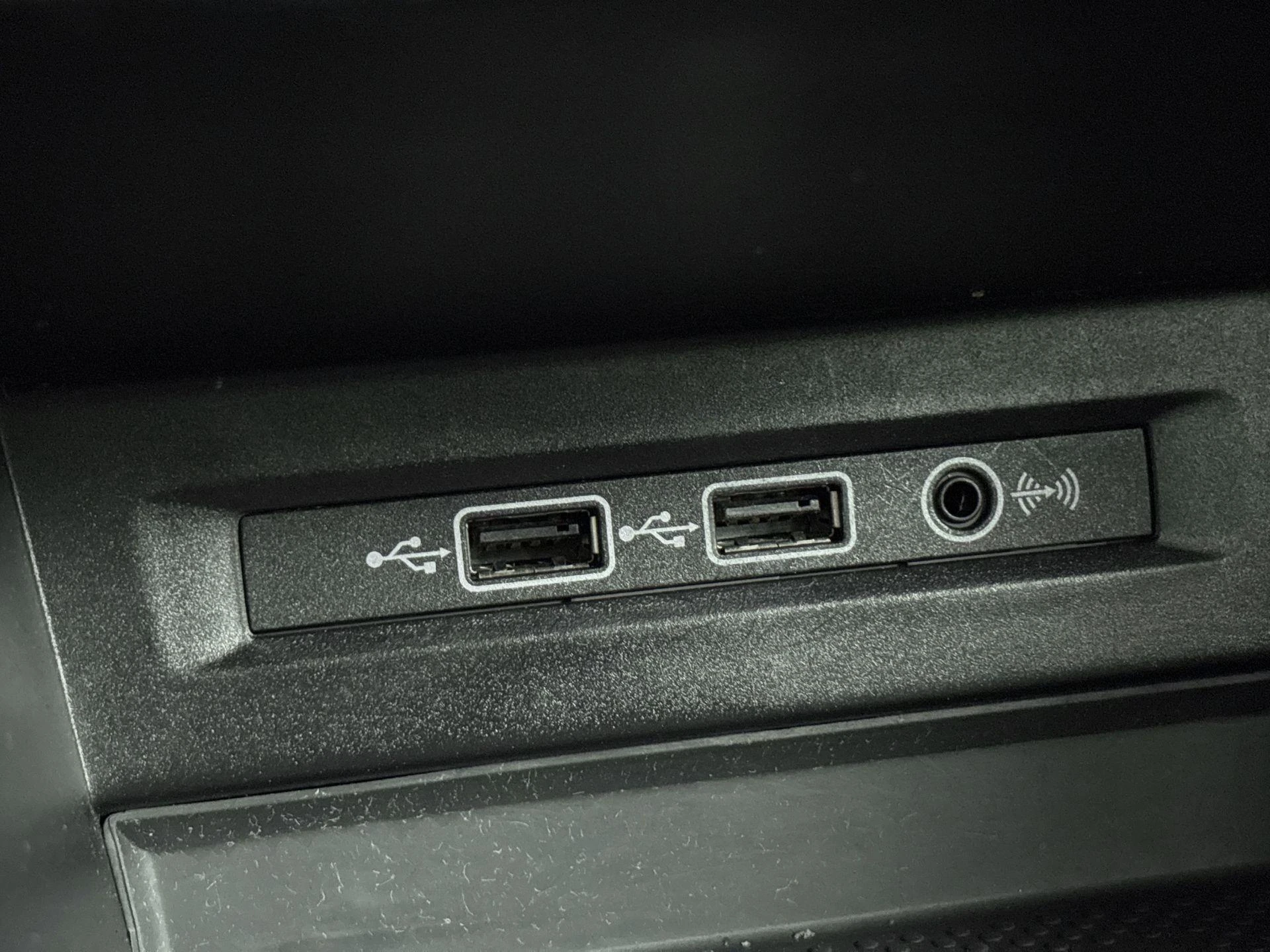 Volkswagen-Tiguan Allspace-image-24
