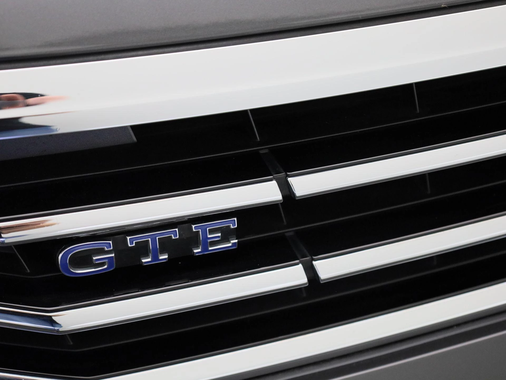 Volkswagen-Passat-image-48
