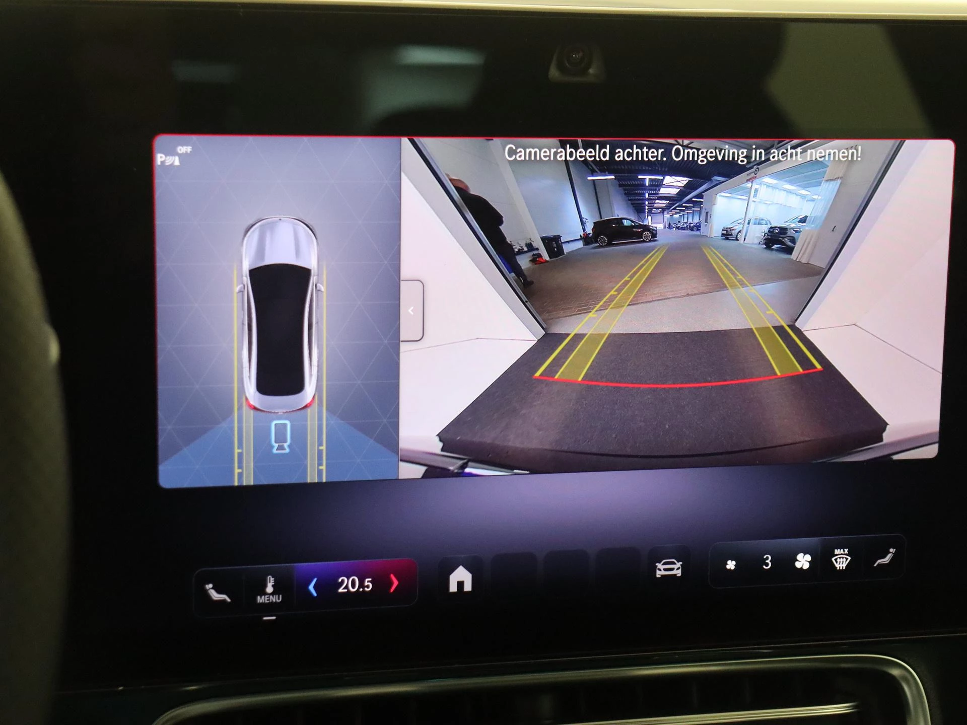 Mercedes-Benz-CLA-image-20