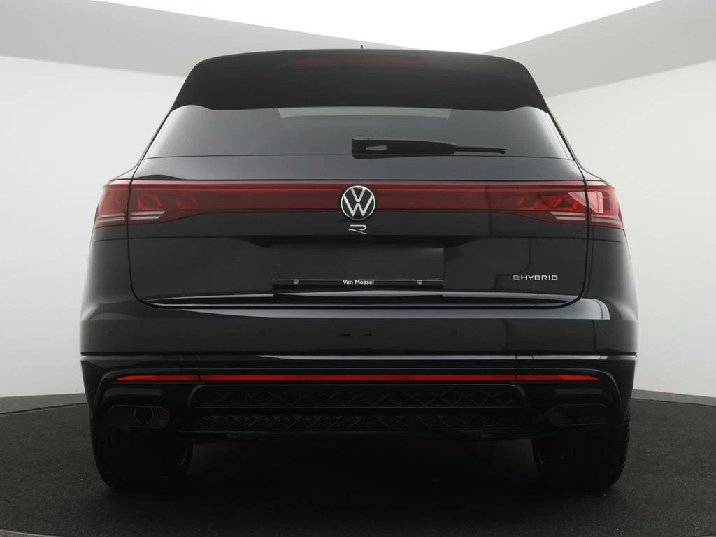 Volkswagen Touareg R Touareg R V6 eHybrid 4MOTION 250 kW (340 pk) 8 versnellingen Tiptronic / DEMO