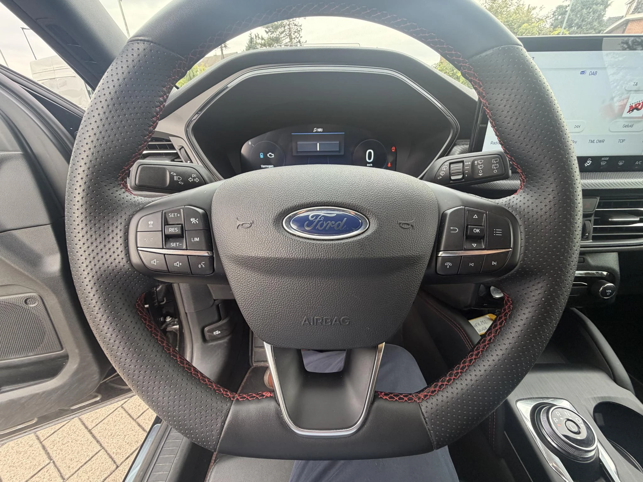 Ford-Kuga-image-2
