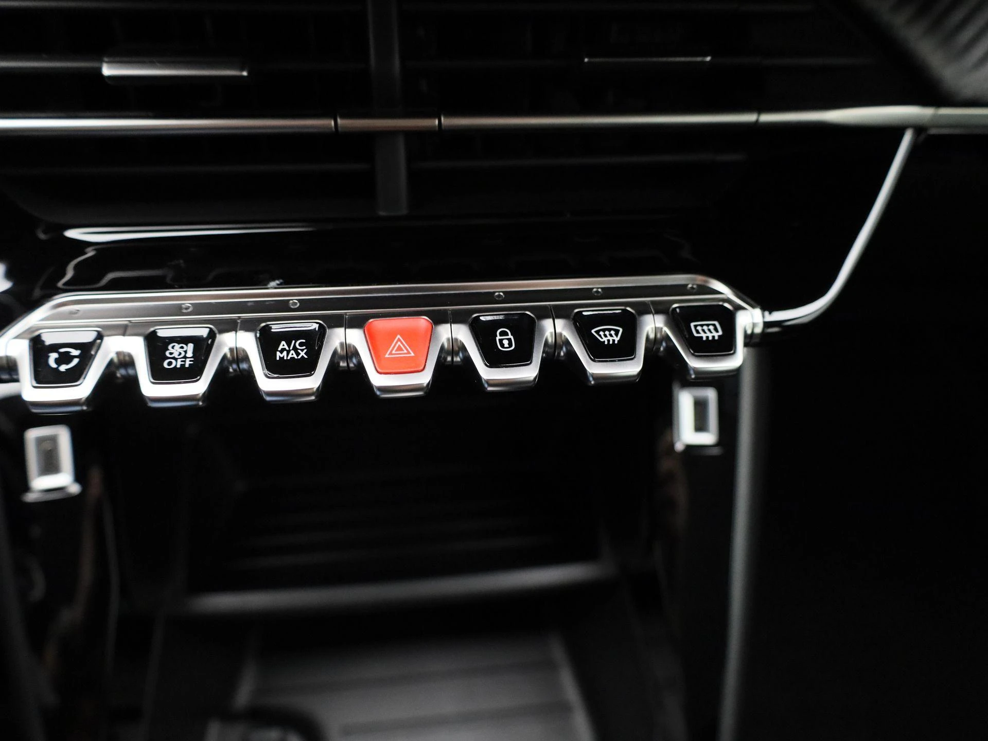 Peugeot-208-image-22
