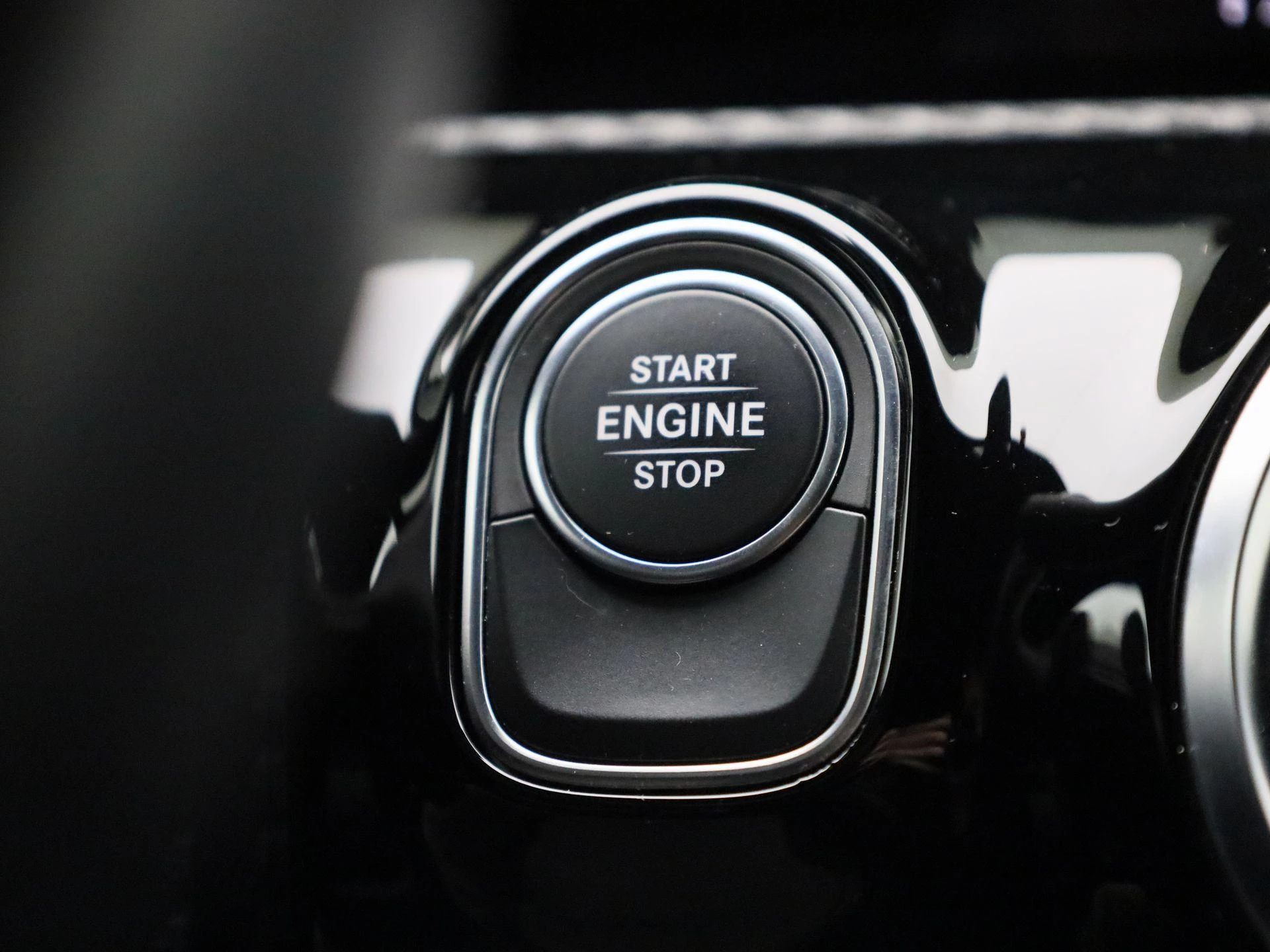 Mercedes-Benz-A-Klasse-image-21