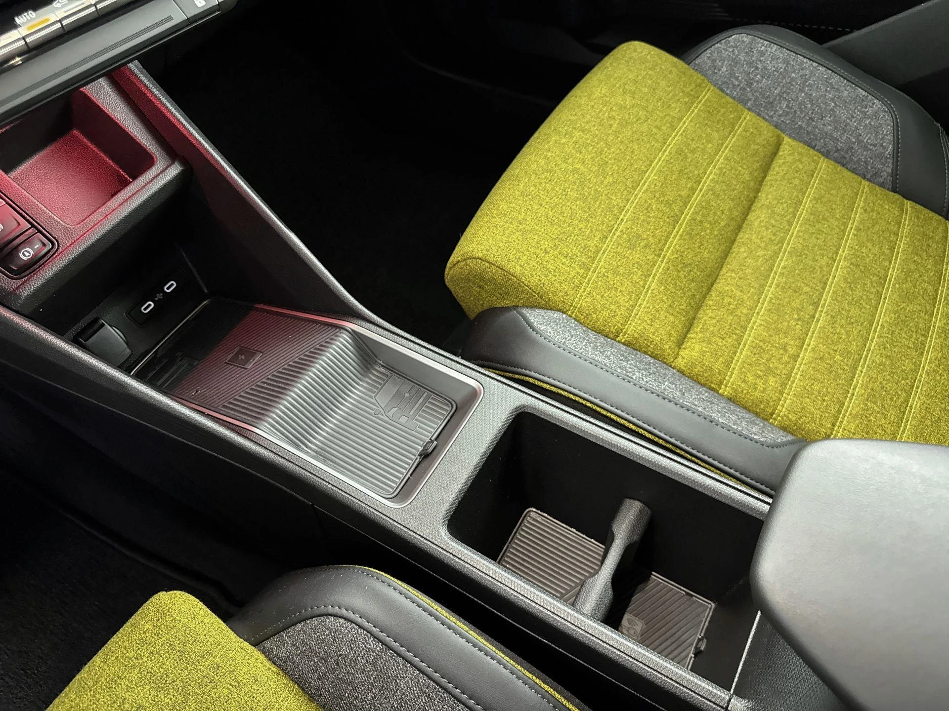 Renault-5-image-20