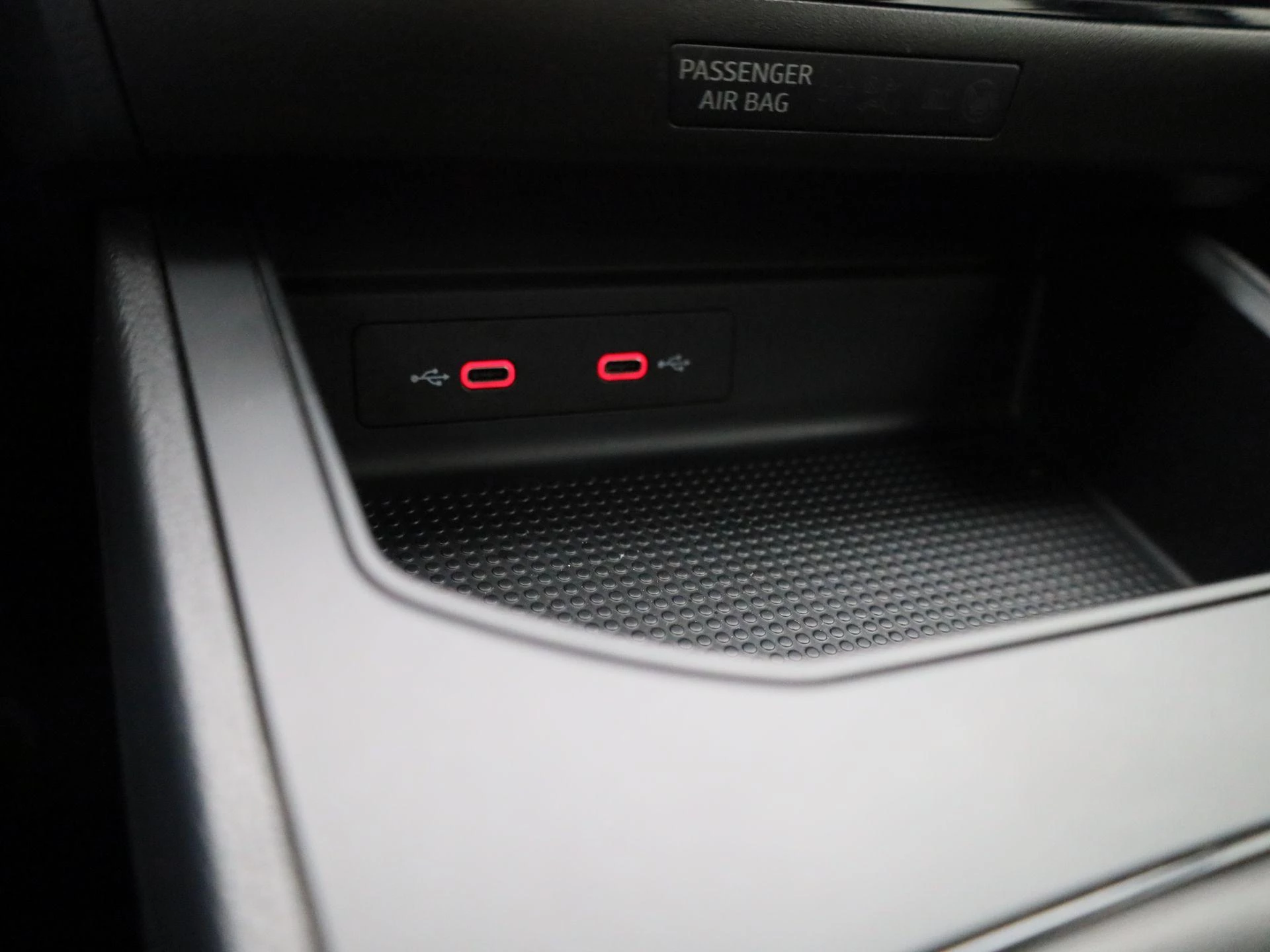 SEAT-Ibiza-image-18