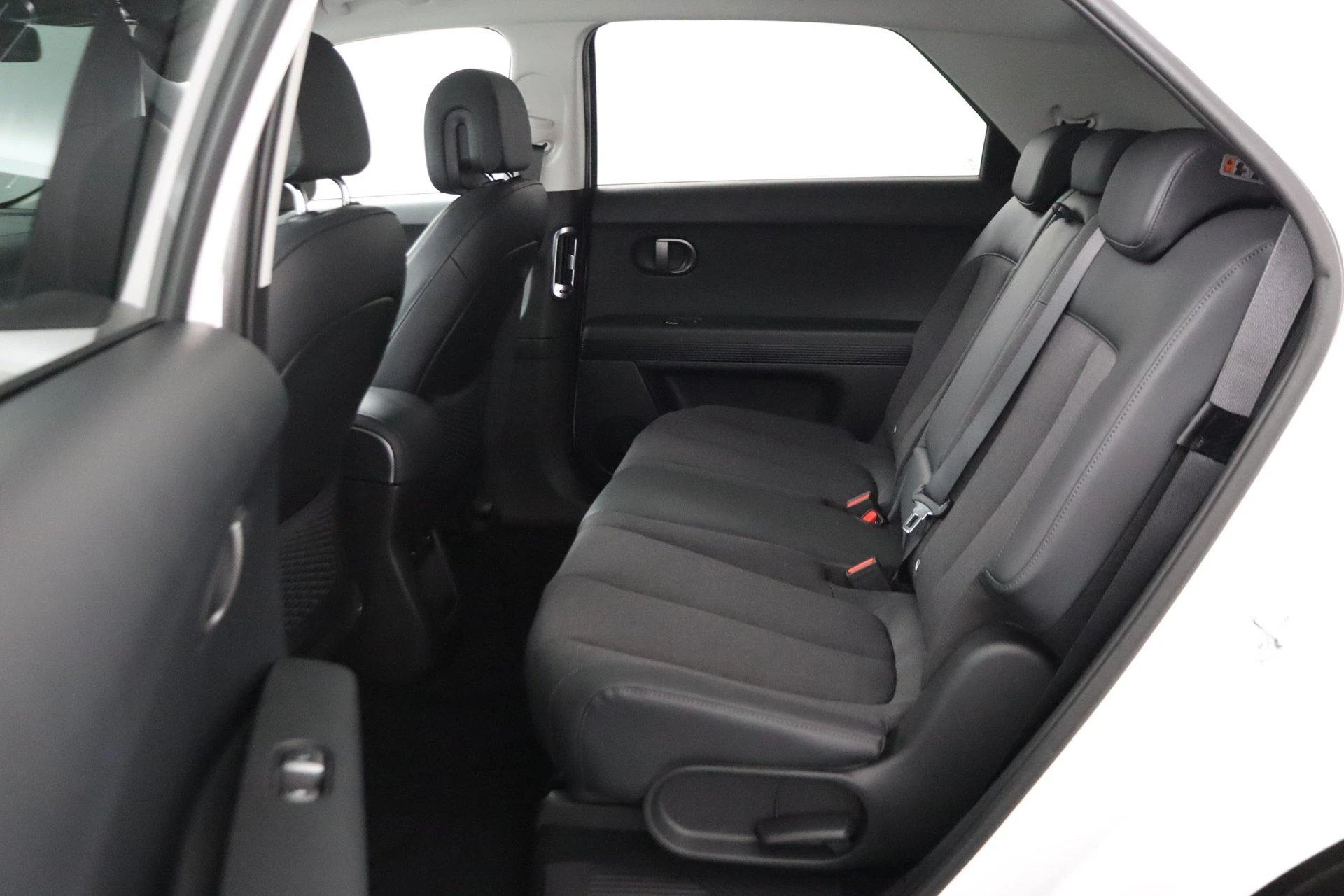 Hyundai-IONIQ 5-image-15