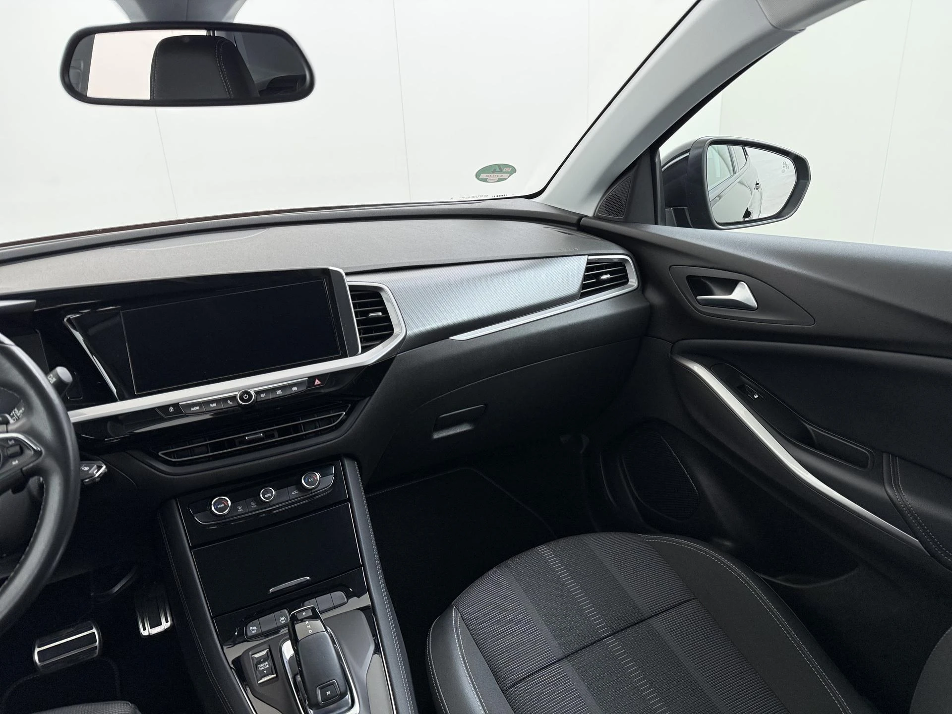 Opel-Grandland-image-19