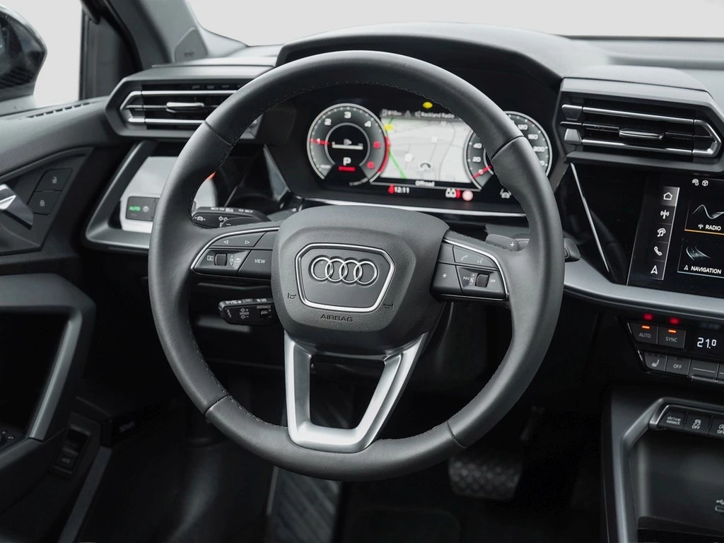 Audi A3 Sportback 35 TDI S tronic S Line /SONOS/HuD