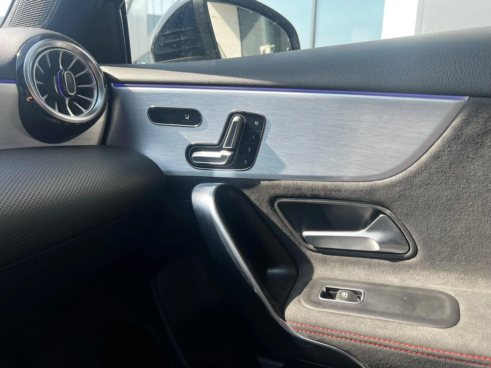 Mercedes-Benz A-Klasse 250 e Business Solution AMG Limited