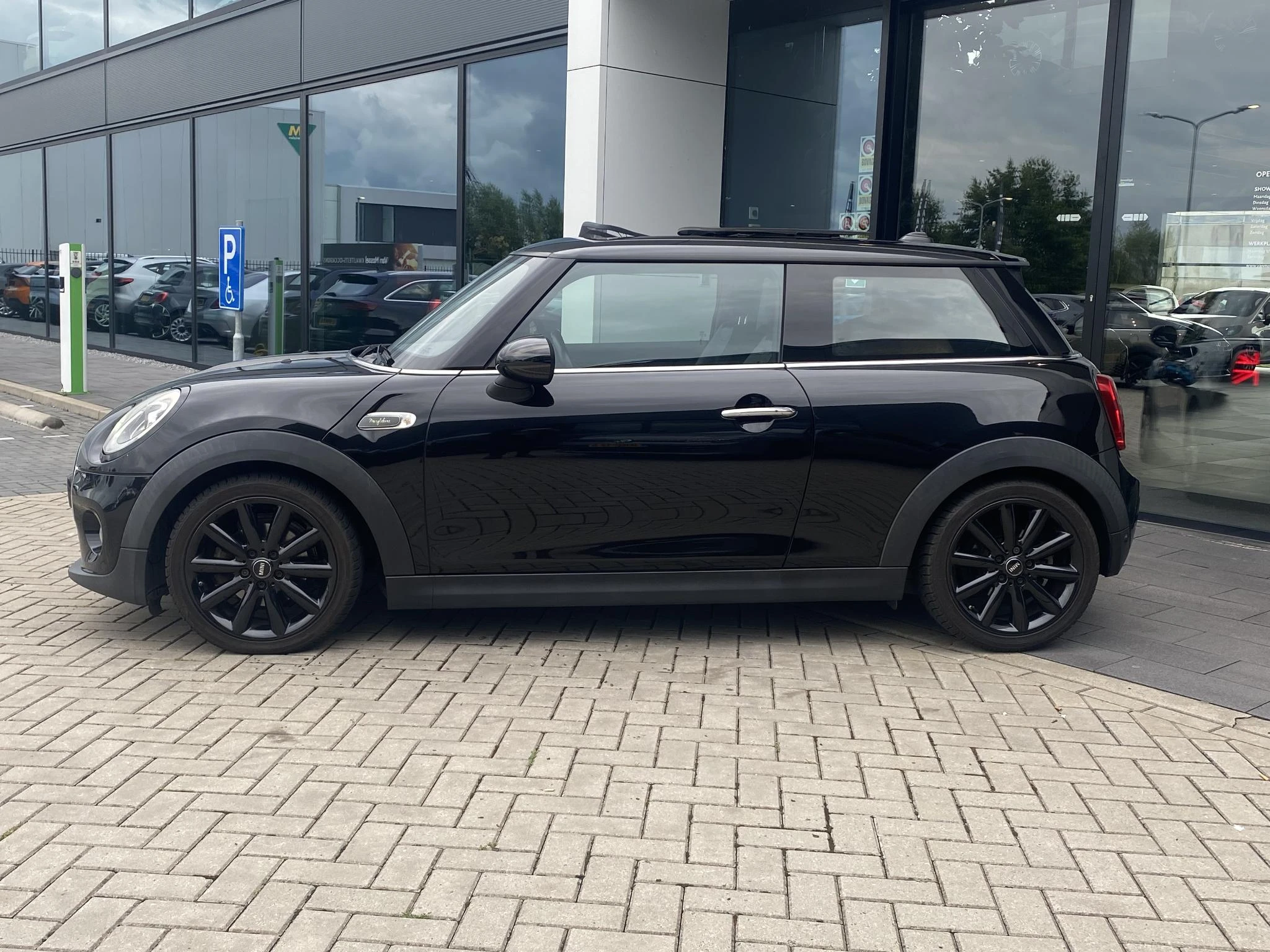 MINI-3-deurs-image-1